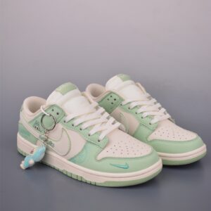 Nike SB Dunk Low Labubu Sneaker