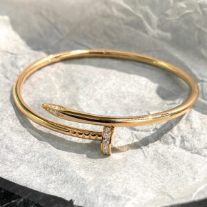 Classic Solid Knotted Bracelet