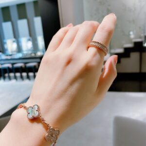 VCA five floral bracelet and ring set