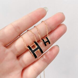 Hermes pop handbag necklace