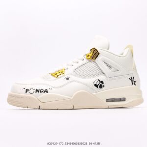 Air Jordan 4 Retro Mid basketball shoes