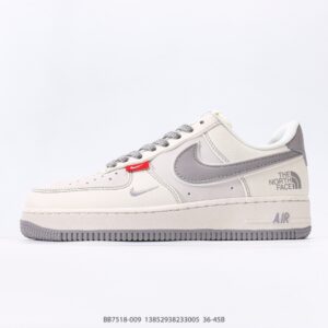 Nike Air Force 1 '07 white