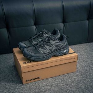 XT-6 Salomon running shoes