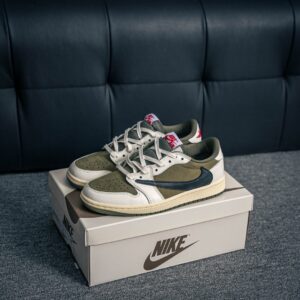 Air Jordan 1 model DM7866 color 200 available in multiple sizes