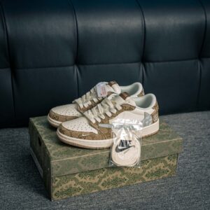 Air Jordan 1 model XS7089 color 603 available in multiple sizes