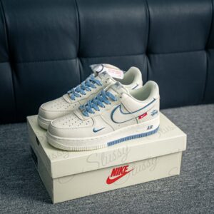 Air Force 1 sneaker with built-in air cushion and original materials