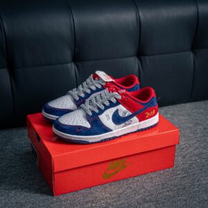 Nike Dunk basketball footwear