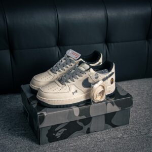 Air Force One original full-length construction model HS8068 color 009