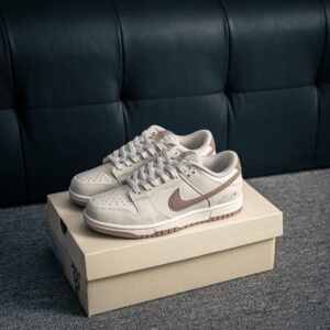 Nike Dunk Model WG0212 014